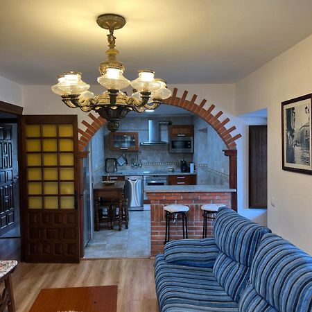 Apartamento El Rincon Del Gato ซันติยานาเดลมาร์ ภายนอก รูปภาพ